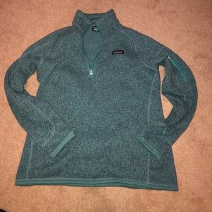 Patagonia quarter zip better sweater size L